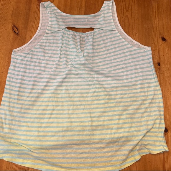 American Eagle Cross Over high- Low Striped Sleeveless Top - Picture 8 of 9